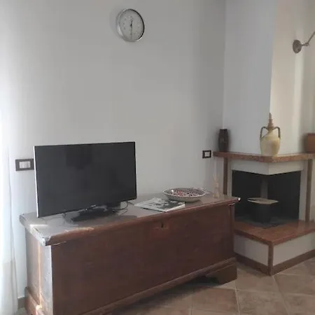 N'du Scarron Casa Nel Centro Storico Con Panorama בית נופש